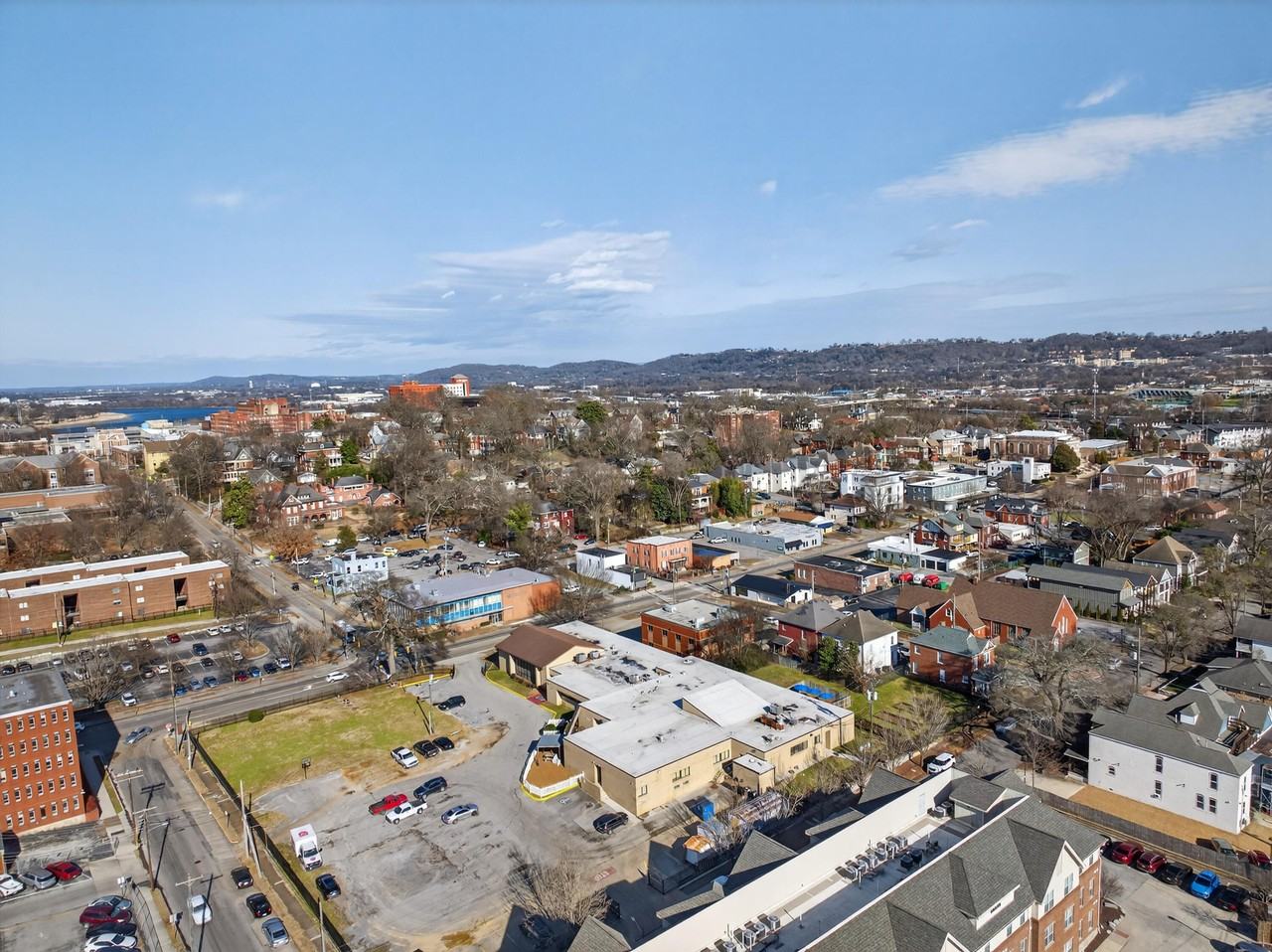 823 Mccallie Ave #8 - Photo 7 of 40