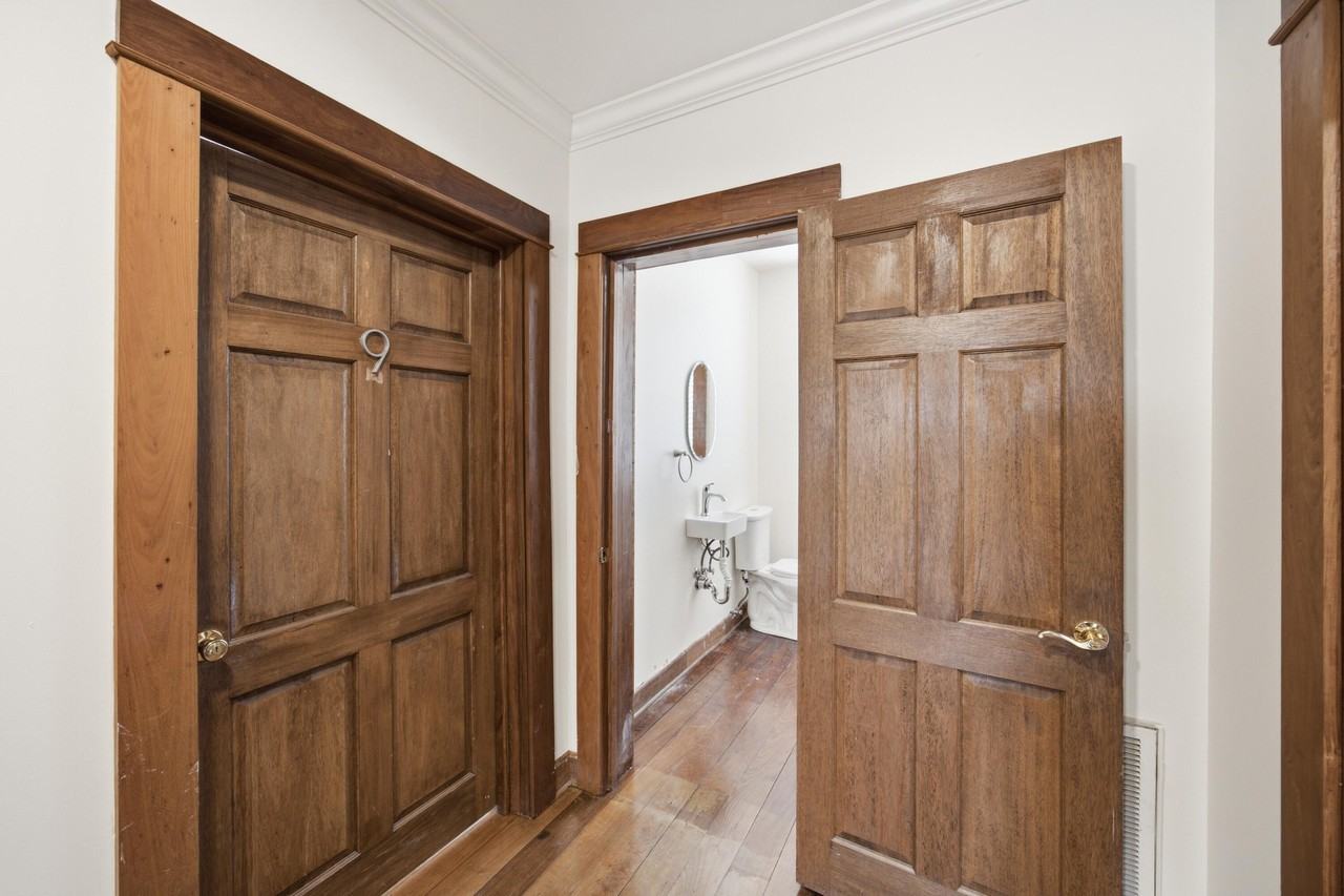 823 Mccallie Ave #9A - Photo 2 of 42