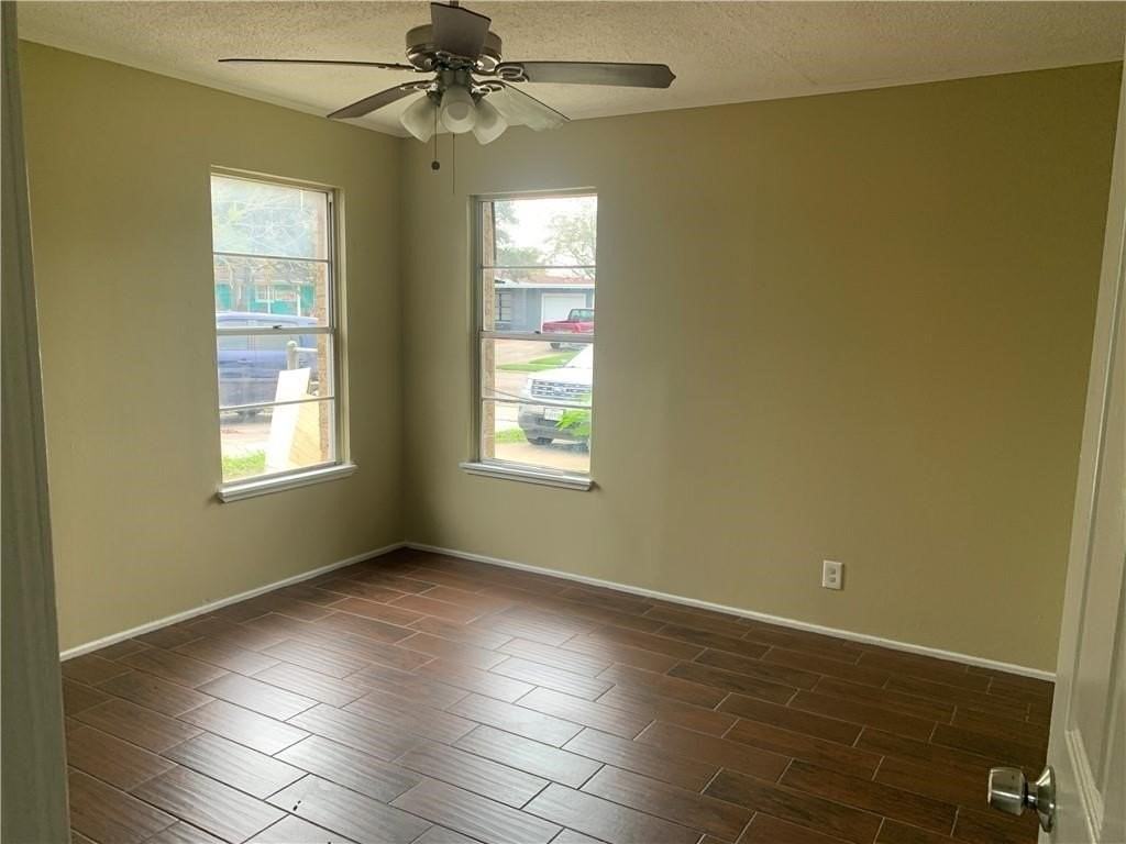 6026 Orms Dr - Photo 5 of 7
