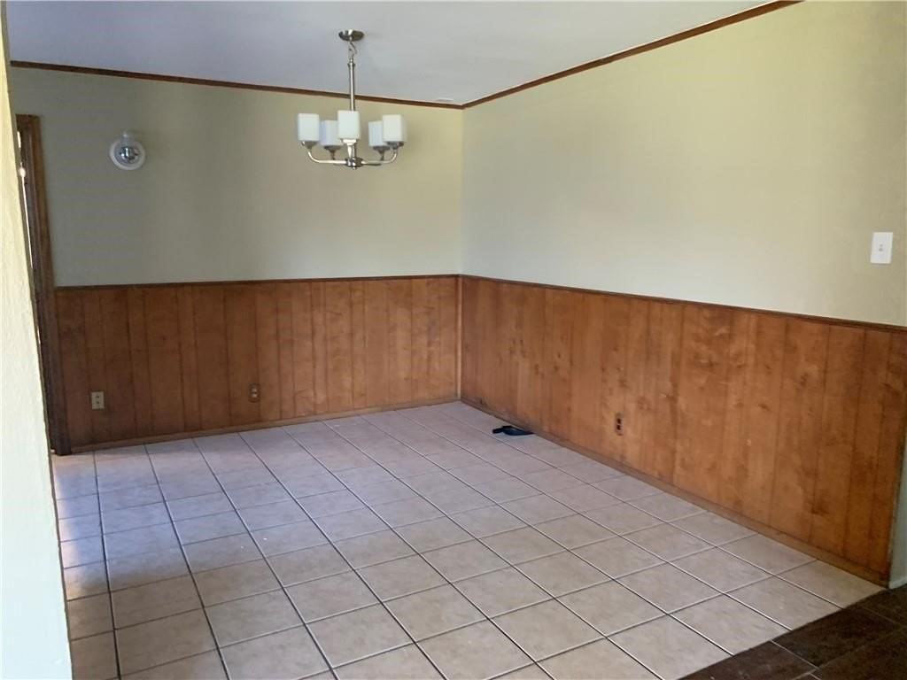 6026 Orms Dr - Photo 6 of 7