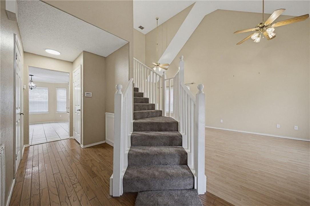5106 Cavendish Dr - Photo 5 of 29