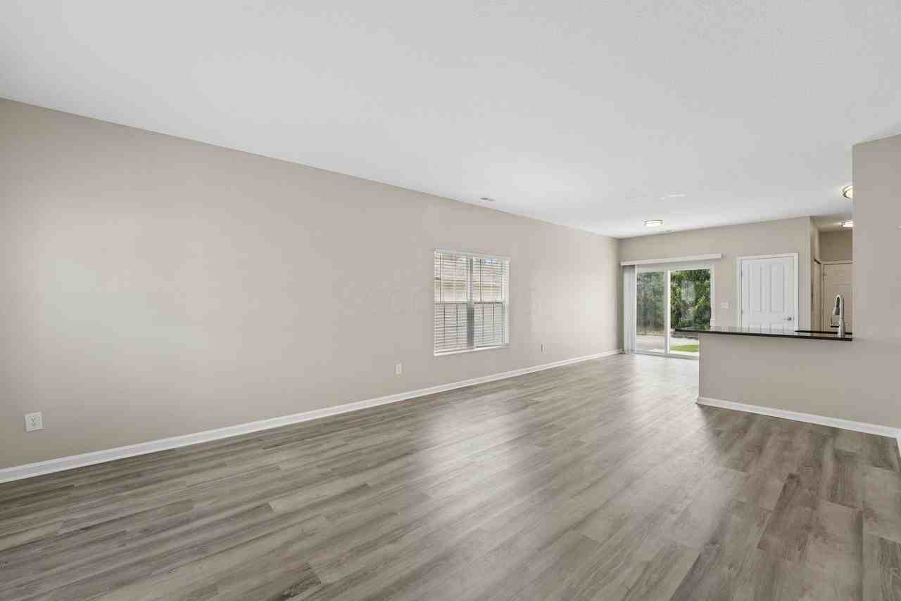 2008 Opal St - Photo 6 of 47