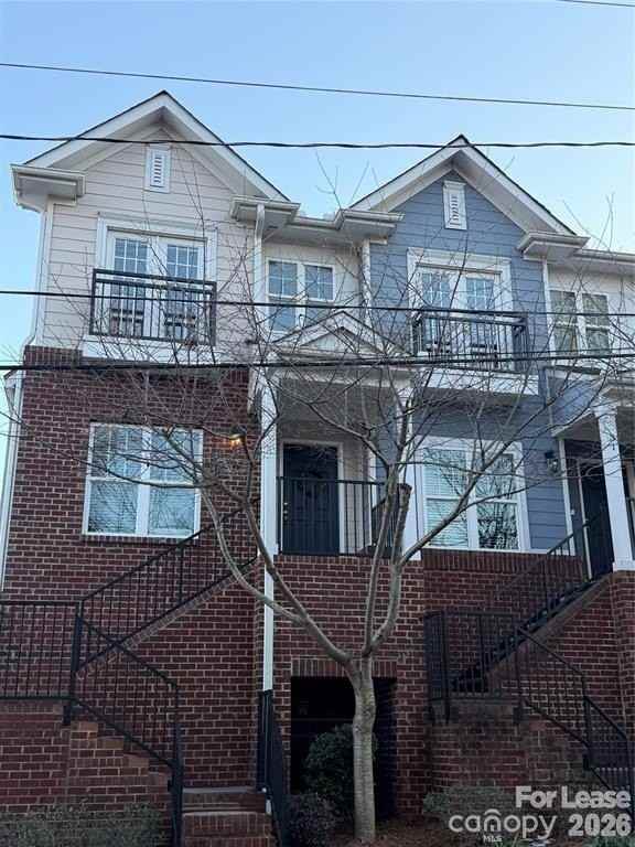 29 Myrtle St