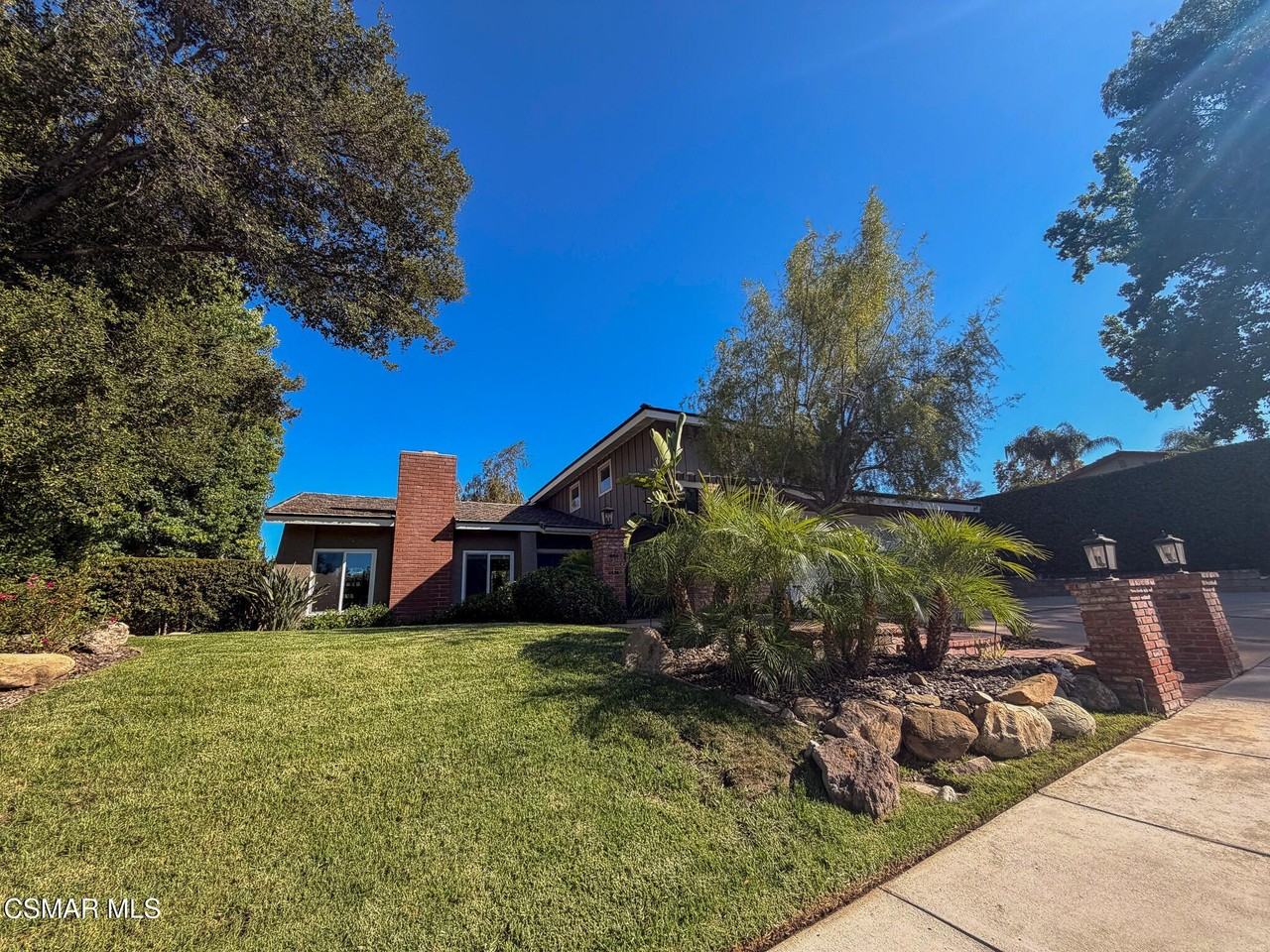 2344 Highgate Rd - Photo 3 of 44