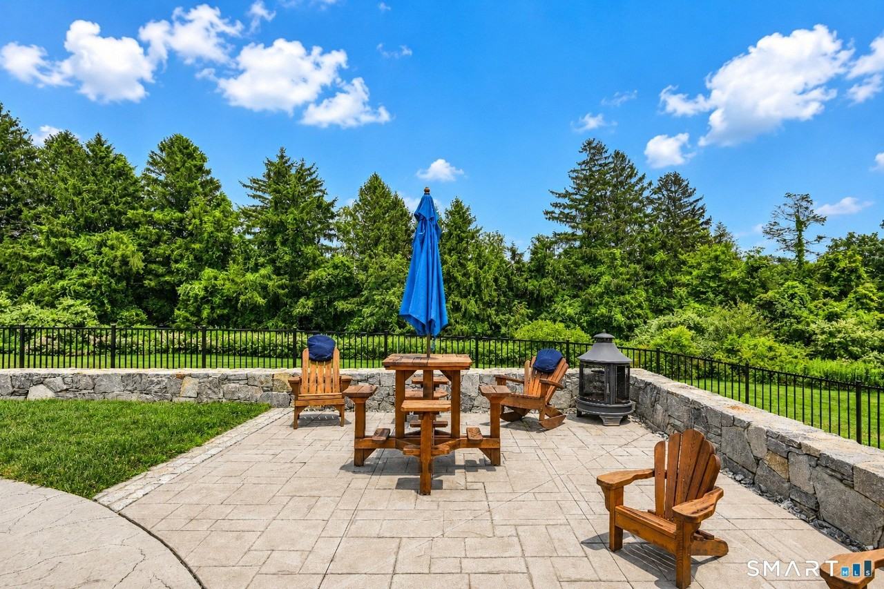 16 Bella Vista Dr - Photo 5 of 34