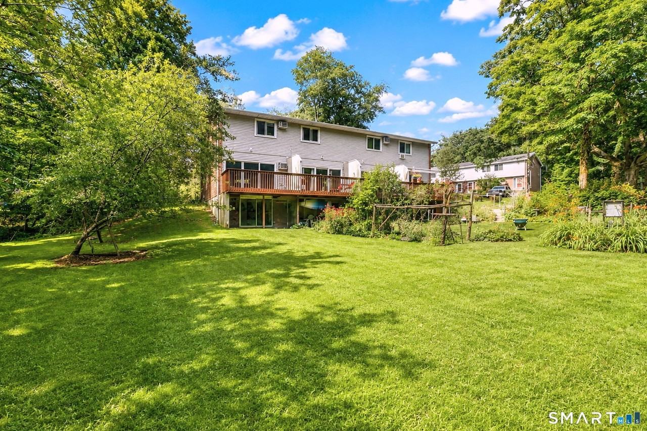 29 Anton Rd #D - Photo 5 of 40