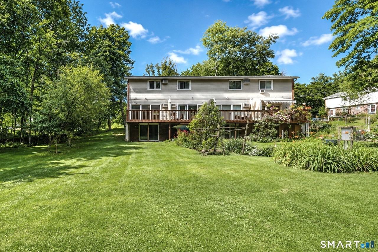 29 Anton Rd #D - Photo 6 of 40