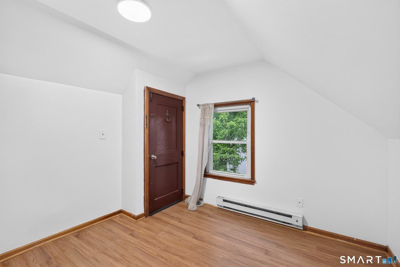 69 Johnson St #3 - Photo 7 of 27