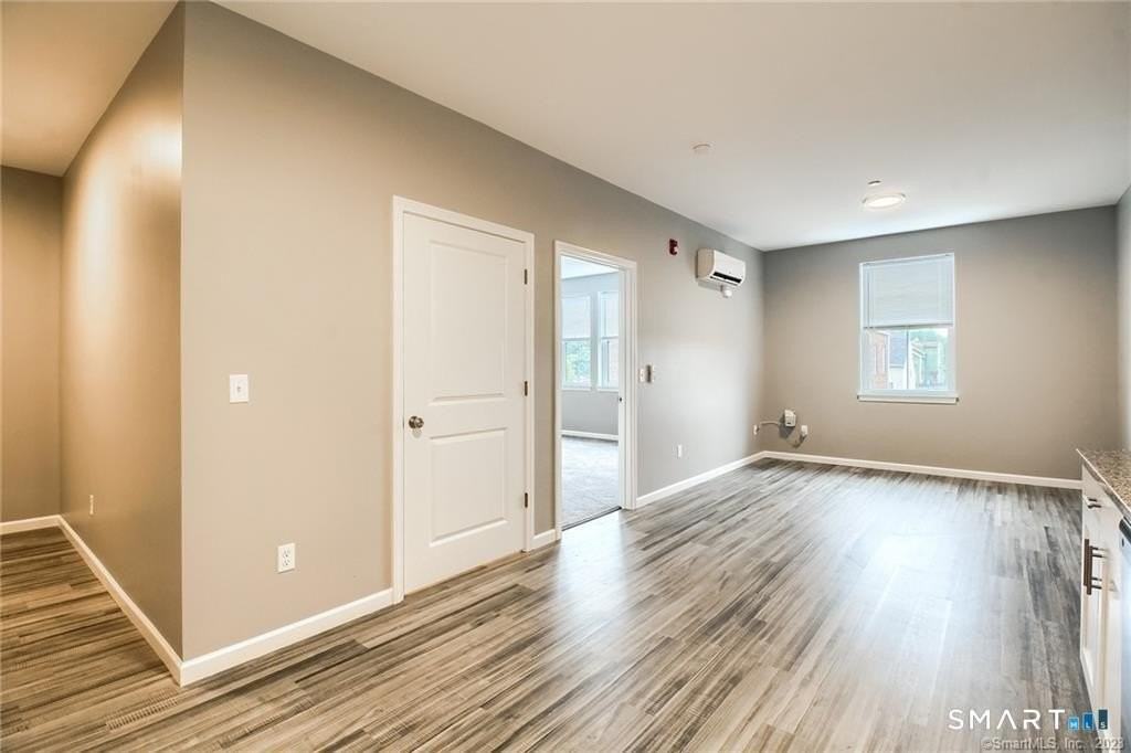 9 Steele Blvd #306 - Photo 7 of 20