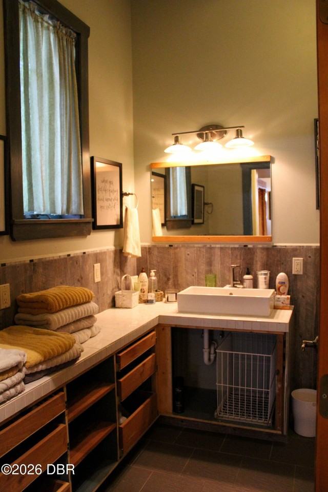 100 Peterson Ct - Photo 4 of 26
