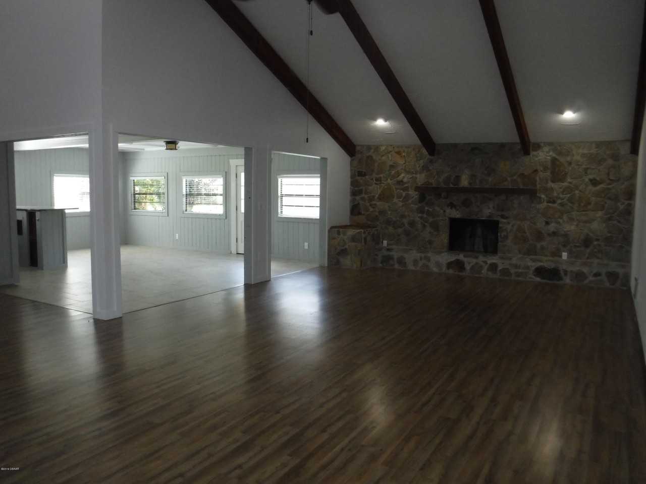 176 Gull Cir N - Photo 7 of 29