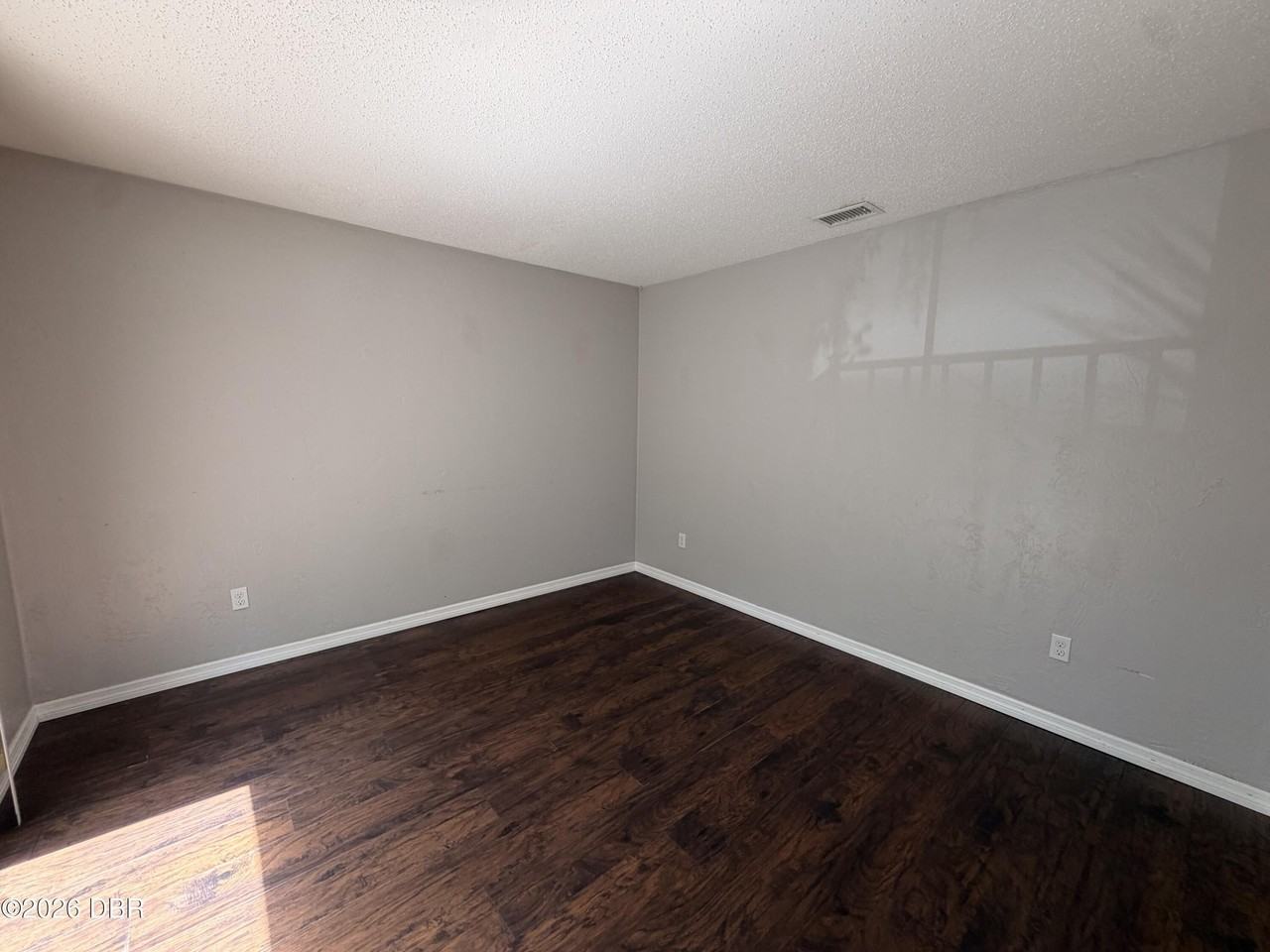 87 Springwood Sq - Photo 6 of 8