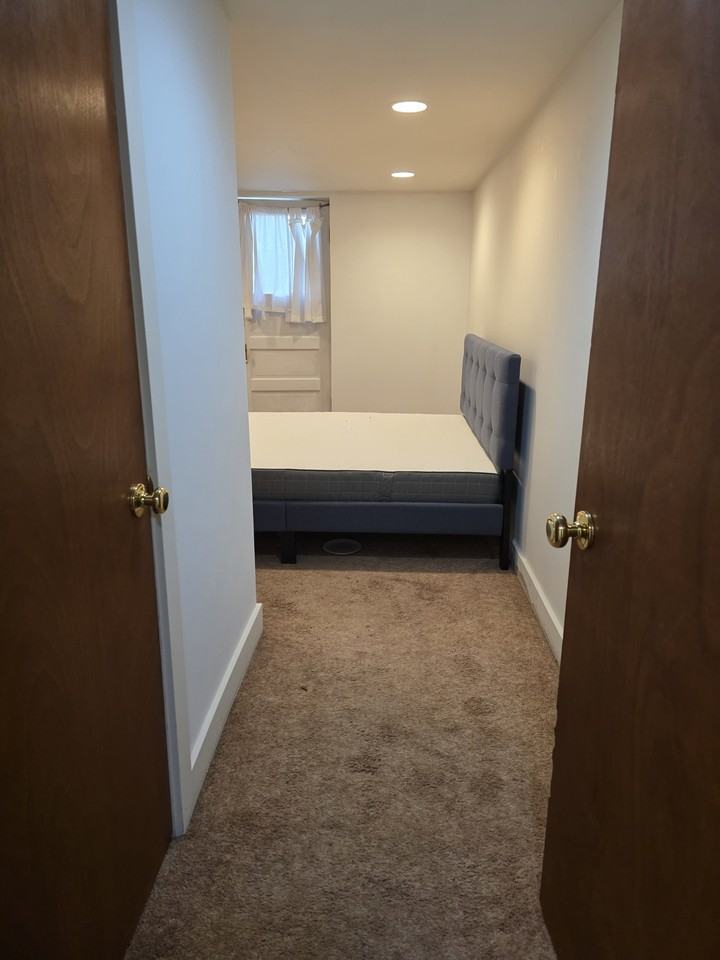 1620 N. 52nd StreetO5L3 #O5L3 - Photo 2 of 15