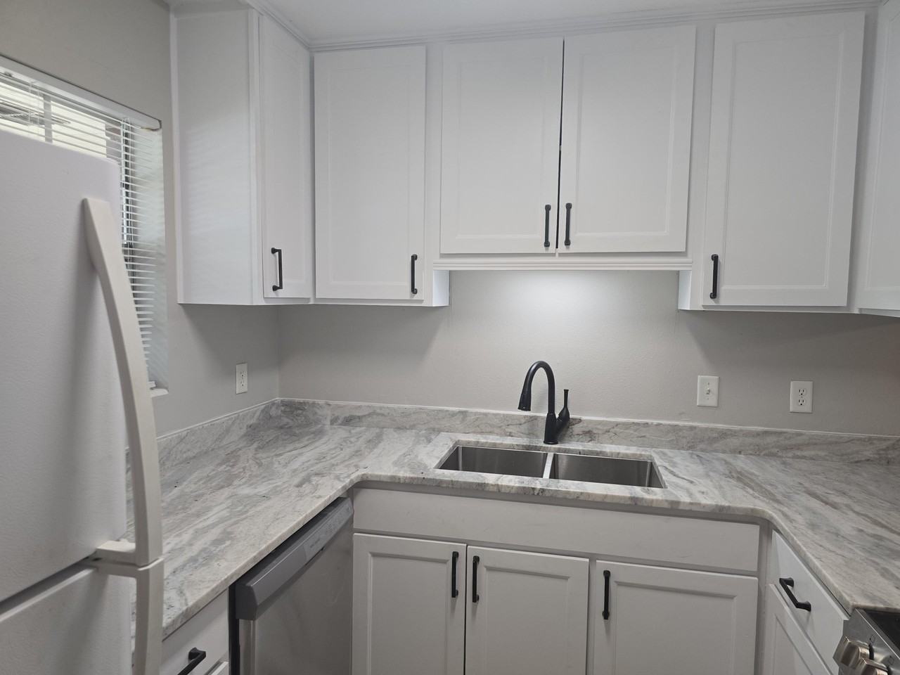 17 7th St #2 - Photo 5 of 50