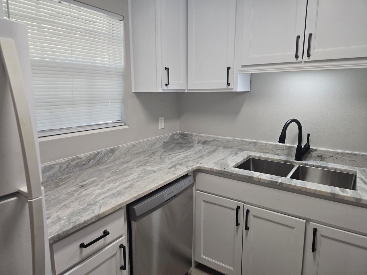 17 7th St #2 - Photo 6 of 50