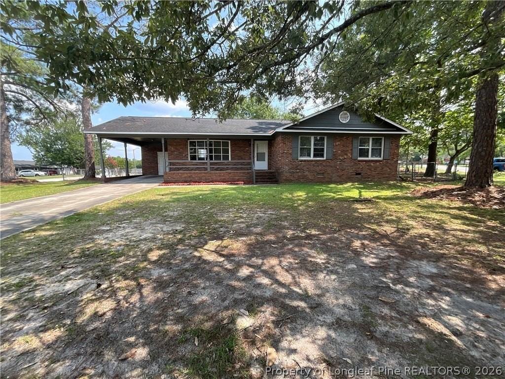1365 Greenock Ave