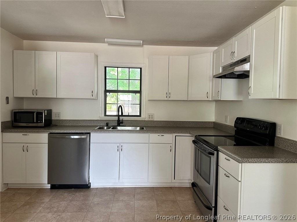4945 Redwood Dr - Photo 3 of 11
