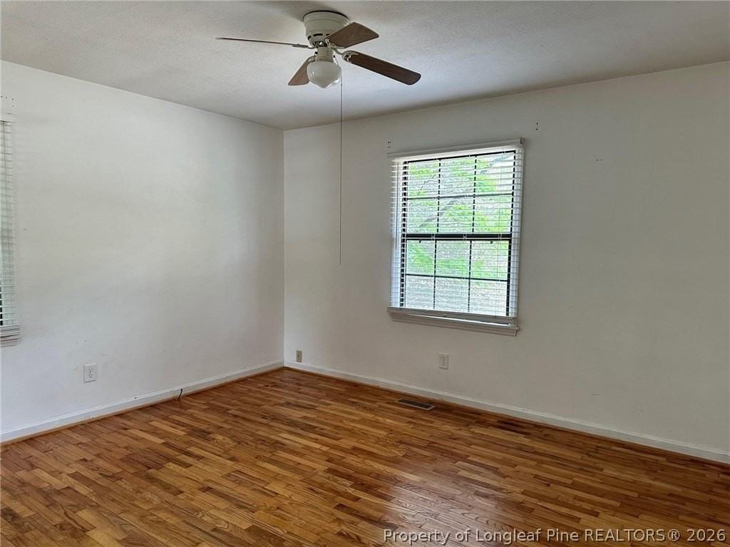 4945 Redwood Dr - Photo 7 of 11