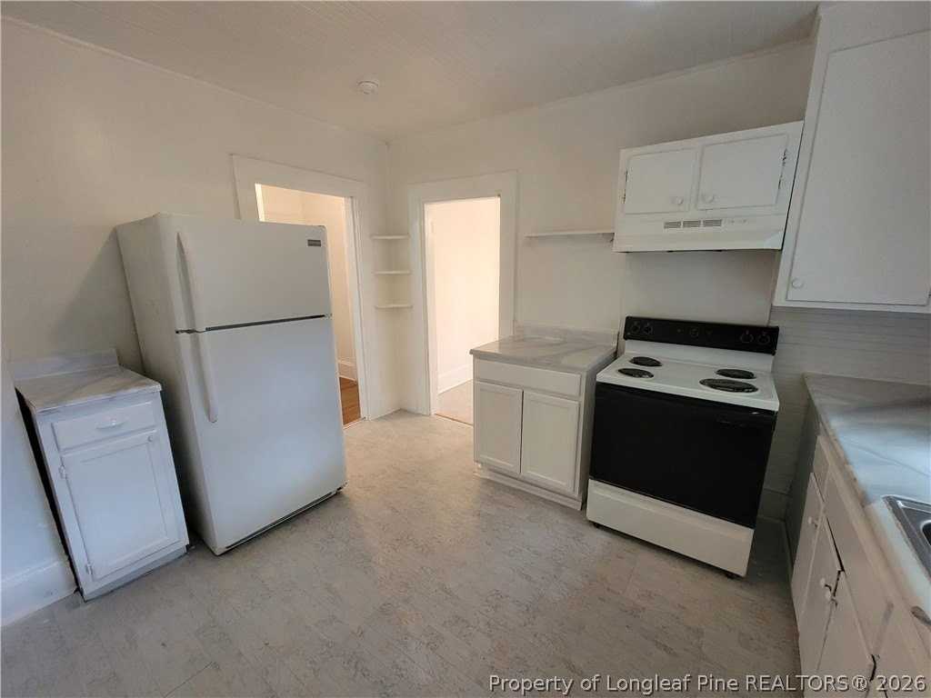 519 Edwards St - Photo 7 of 19