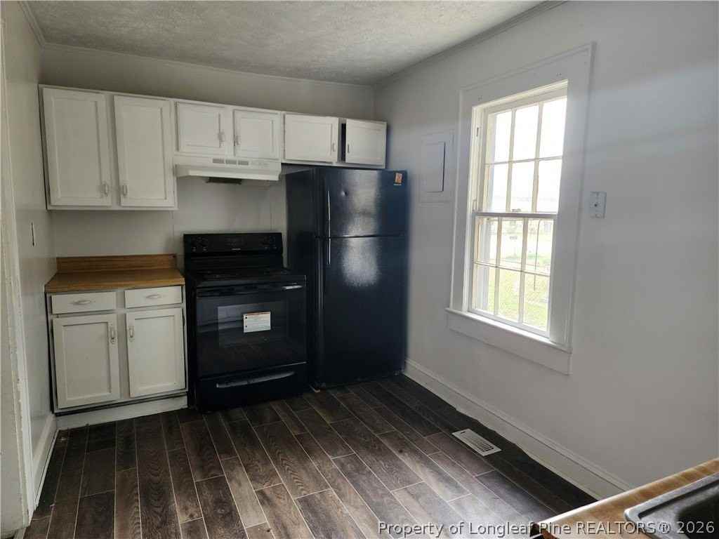 507 Edwards St - Photo 4 of 11