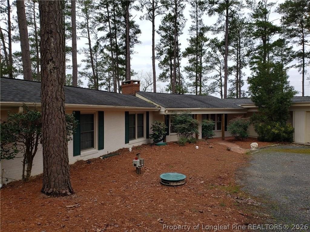 9 Dixie Dr - Photo 3 of 37