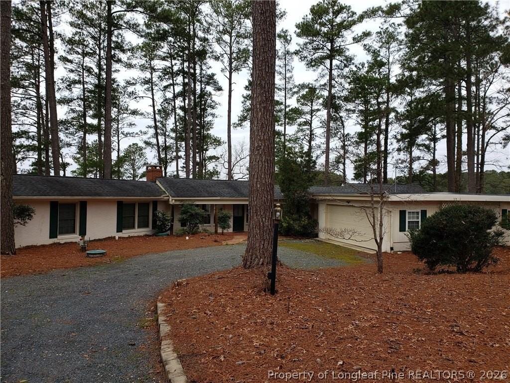 9 Dixie Dr - Photo 6 of 37