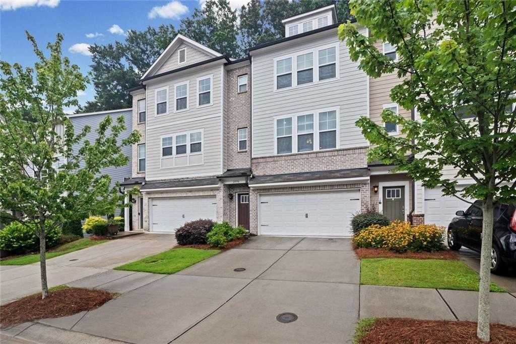 2779 White Oak Ln #20 - Photo 2 of 39
