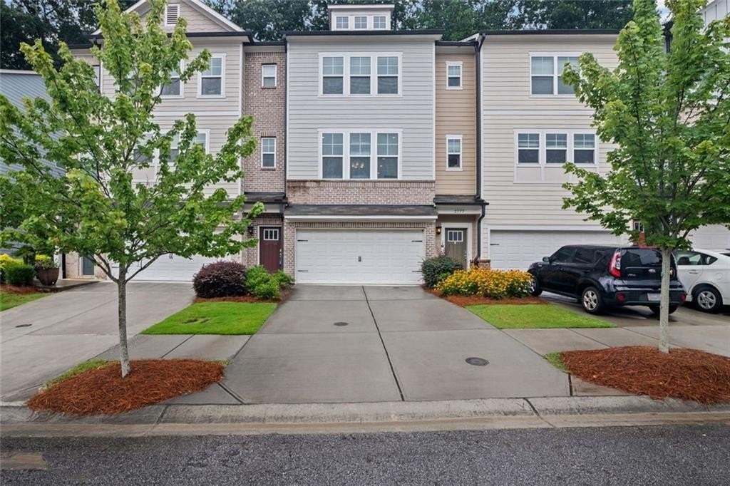 2779 White Oak Ln #20 - Photo 4 of 39