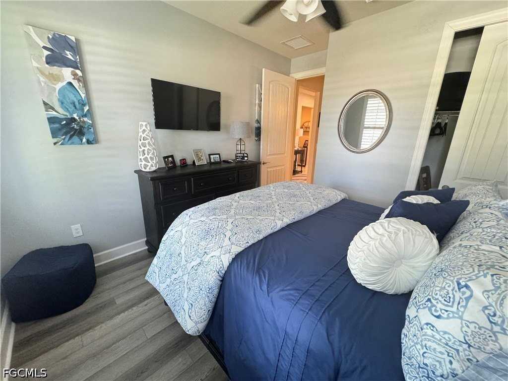 12835 Epping Way - Photo 4 of 26
