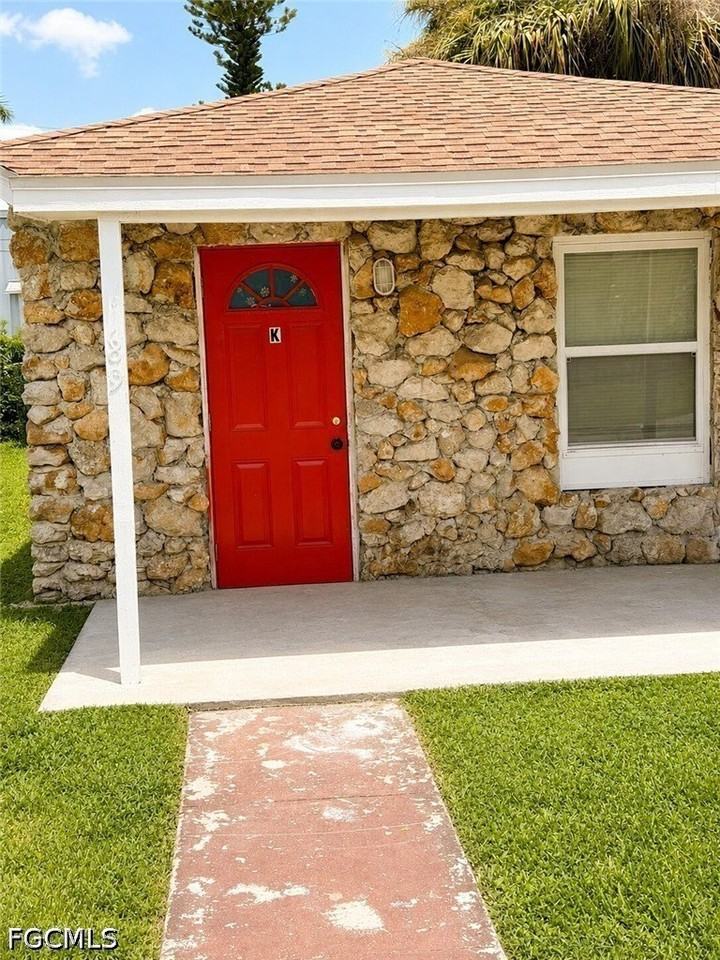 1189 N Tamiami Trl - Photo 3 of 3