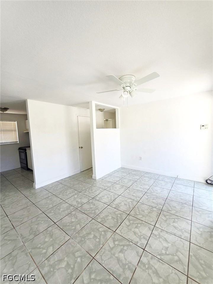3135 Blount St - Photo 6 of 26