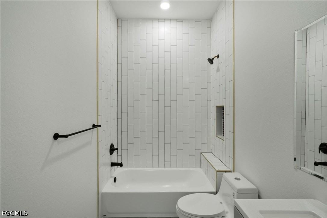 603 Hawthorne Ave S - Photo 6 of 23