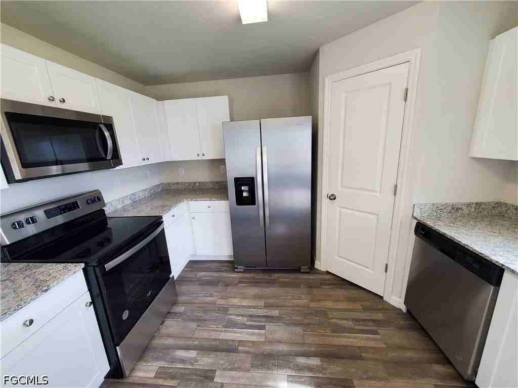 8 Nw 8th Ter - Photo 7 of 24