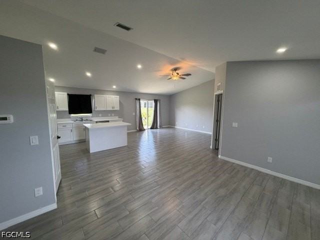 3010 67th St W - Photo 2 of 10