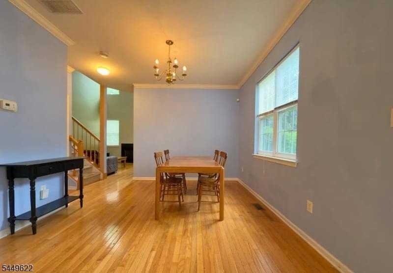 315 Birch Ct - Photo 5 of 18