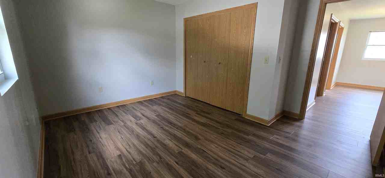 115 Marcus Dr - Photo 3 of 12