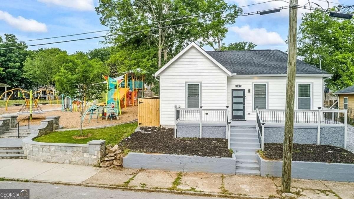 620 Echo St Nw - Photo 3 of 43