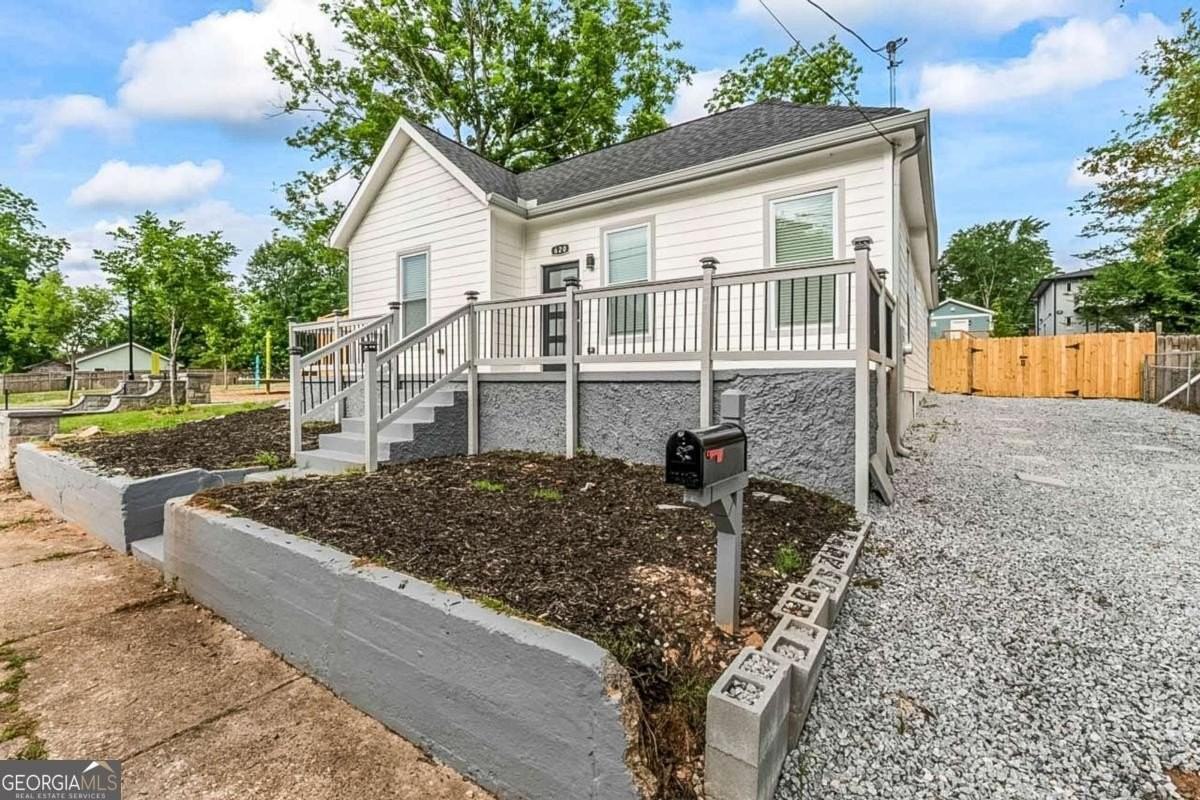 620 Echo St Nw - Photo 4 of 43