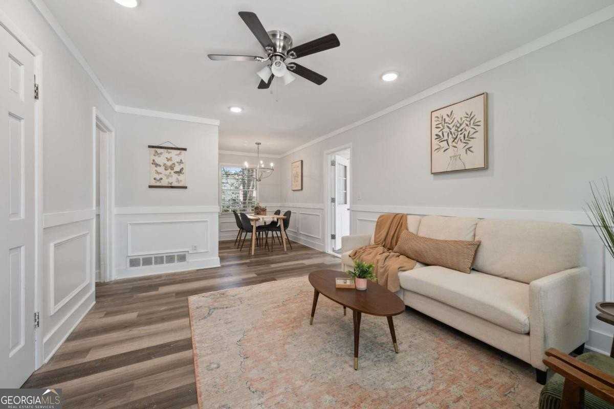 100 Pine Cir - Photo 6 of 26