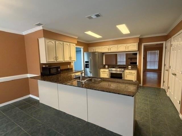 2932 Lloyds Ln - Photo 6 of 32