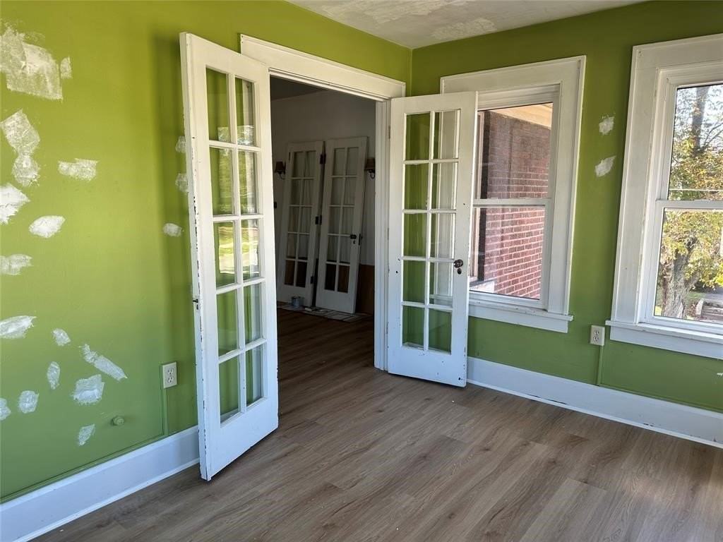 263 W 29th St - Photo 3 of 17