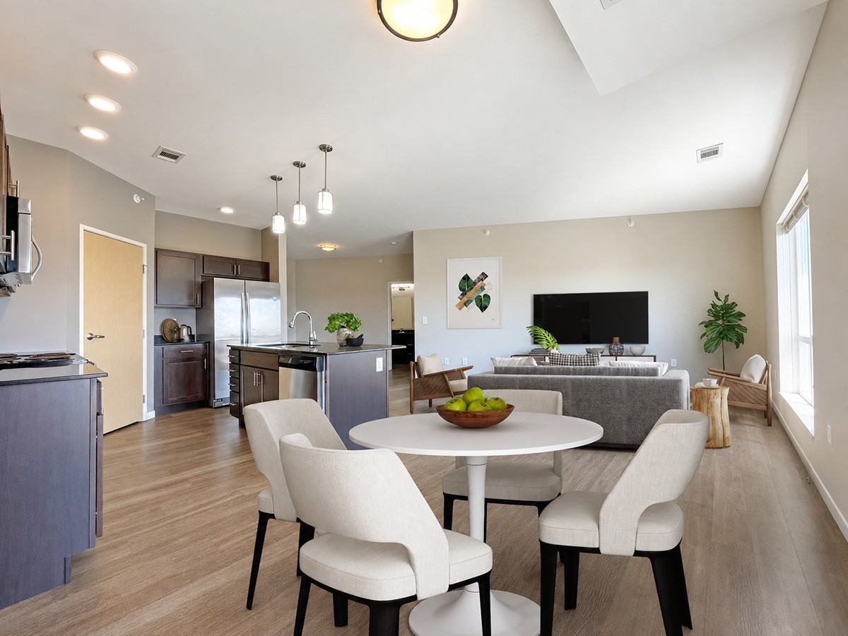 Coulee Ridge Apartments and Twin Homes - Photo 2 of 20