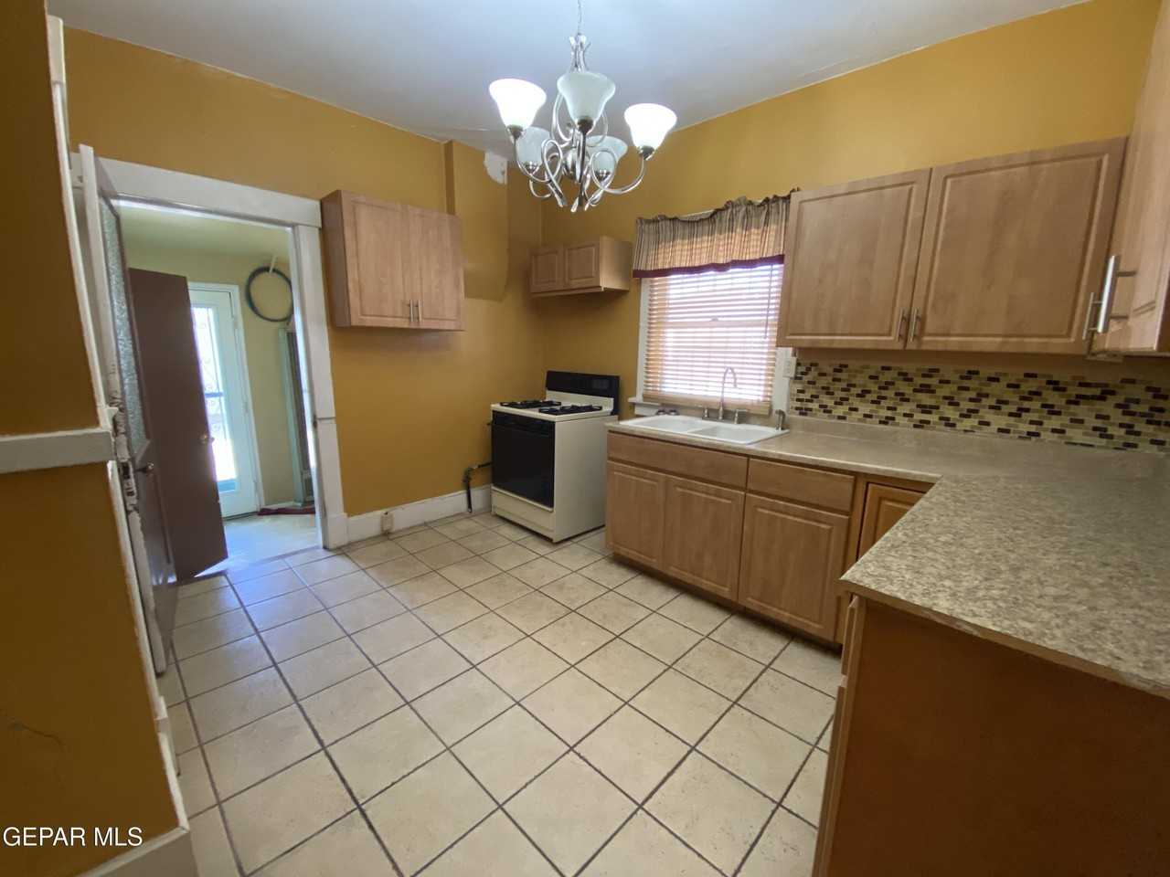 3211 Tularosa Ave #A - Photo 7 of 22