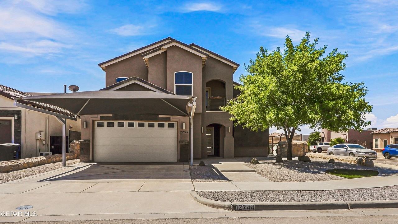 12744 Midland Ct - Photo 2 of 45