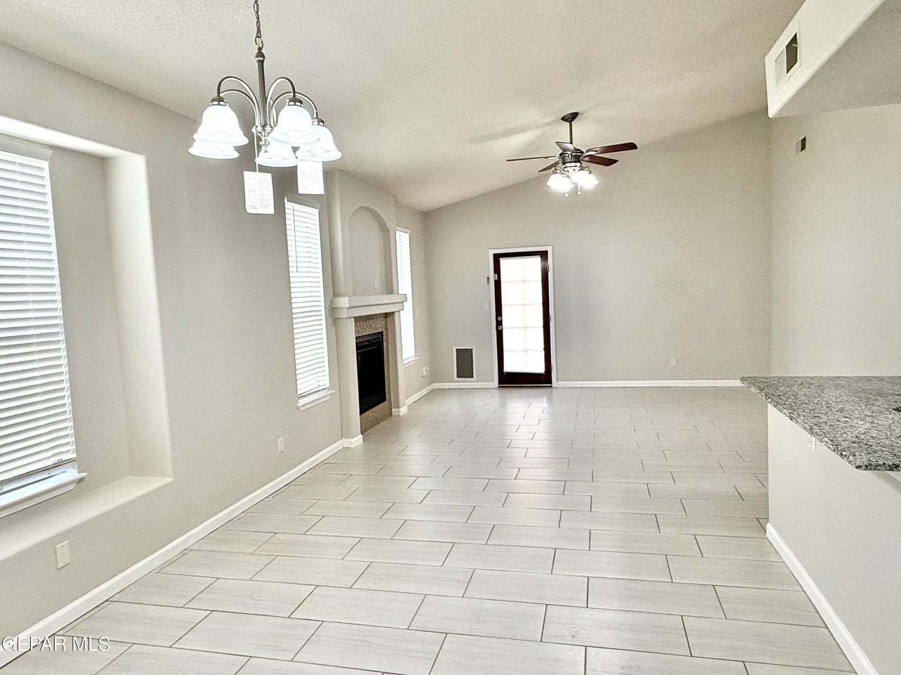 12749 Tierra Salas - Photo 5 of 32
