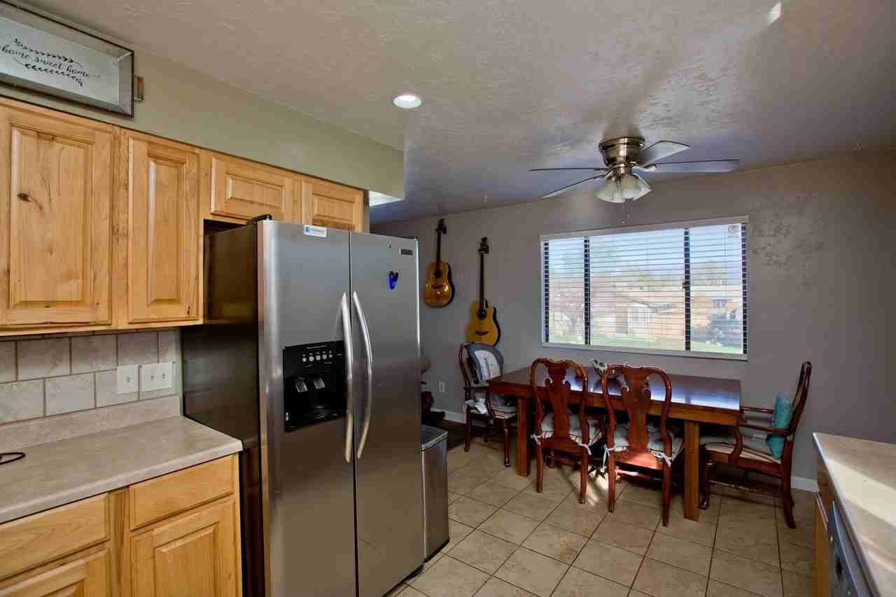 231 1/2 Beaver St - Photo 6 of 22