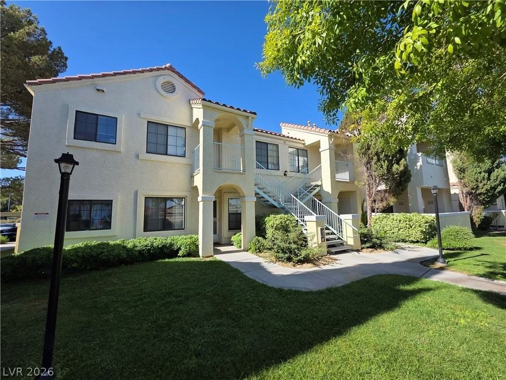 4865 S Torrey Pines Dr #106 - Photo 2 of 50