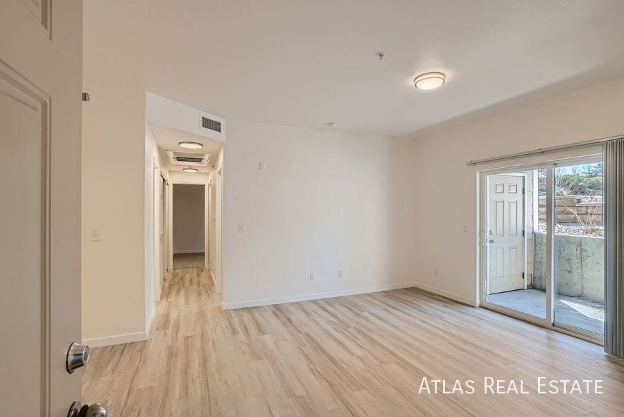 15504 E Arizona Ave - Photo 4 of 10