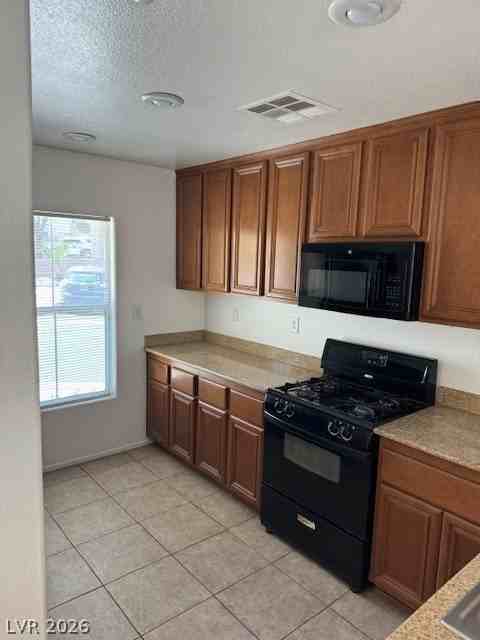 1172 Paradise Desert Ave - Photo 5 of 22