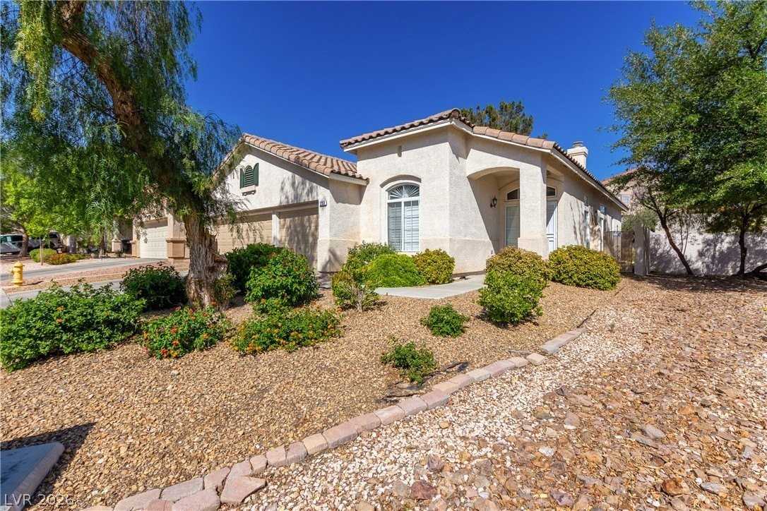 253 Mesquite Ridge Ln - Photo 2 of 27